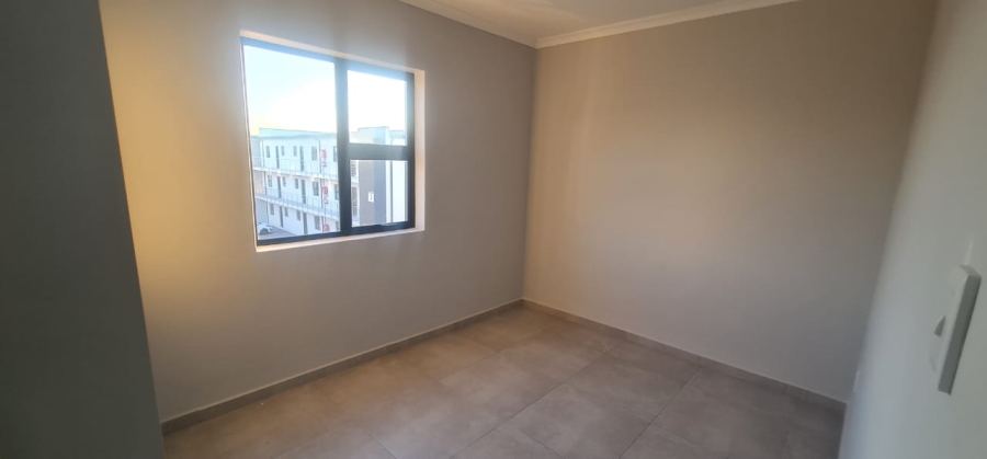 2 Bedroom Property for Sale in Parklands East Western Cape